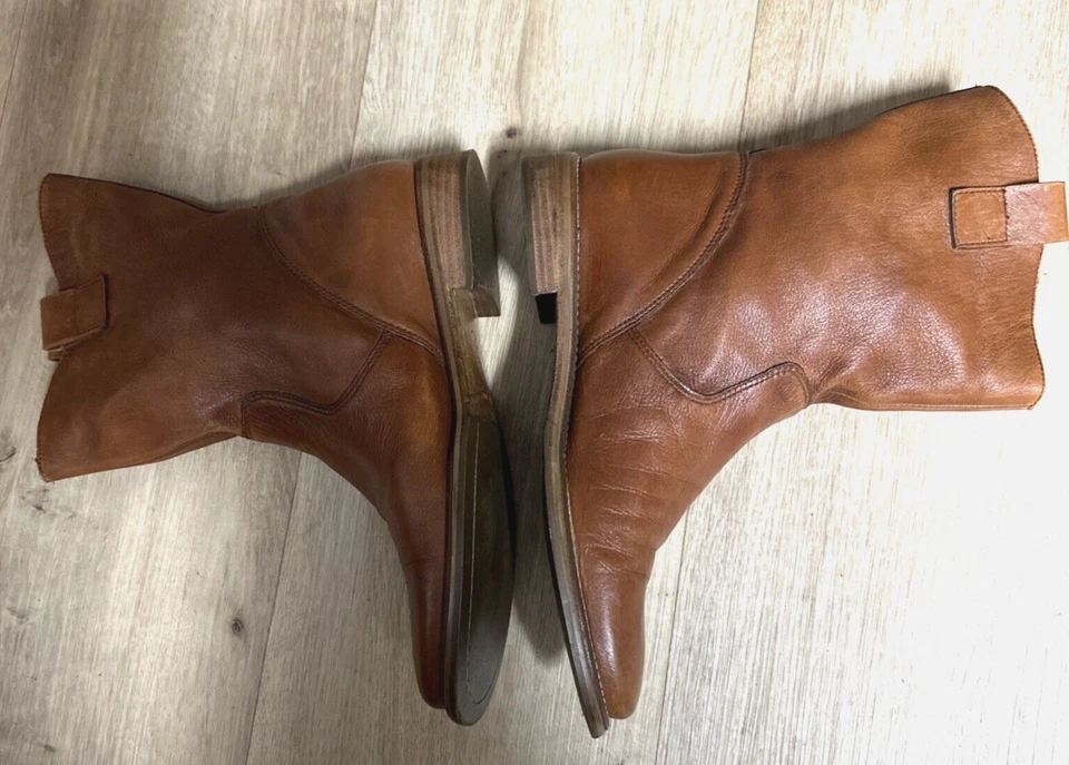 Botas de media pantorrilla de cuero suave Cole Haan Western para mujer 6 B, C10D31844 Foto 4 de 4