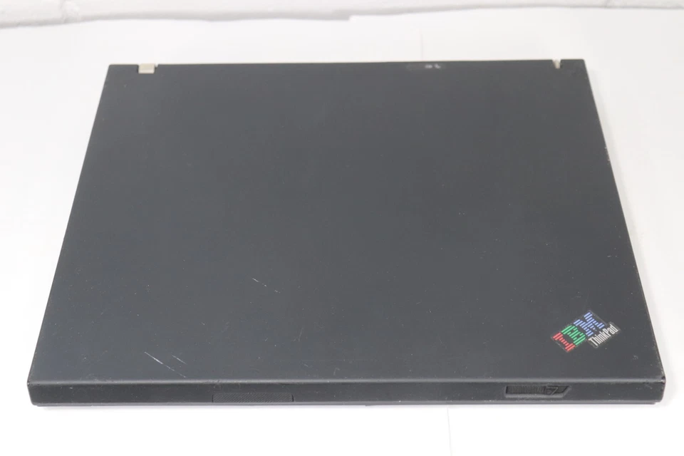Vintage 14" IBM Thinkpad Laptop 2003 Intel Pentium M *For Parts Repair AS IS F7 - Image 2 of 4