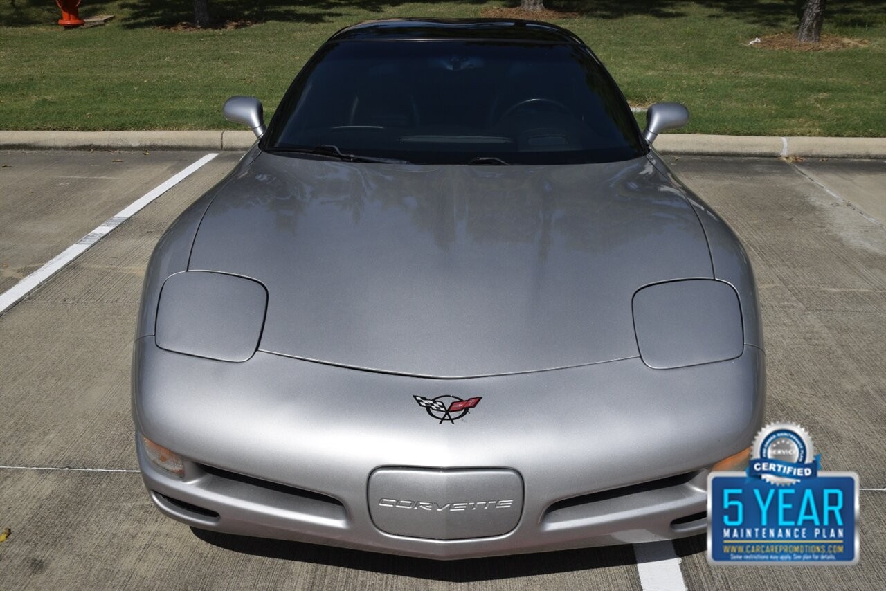 2004 Machine Silver Chevrolet Corvette Coupe  | C5 Corvette Photo 2