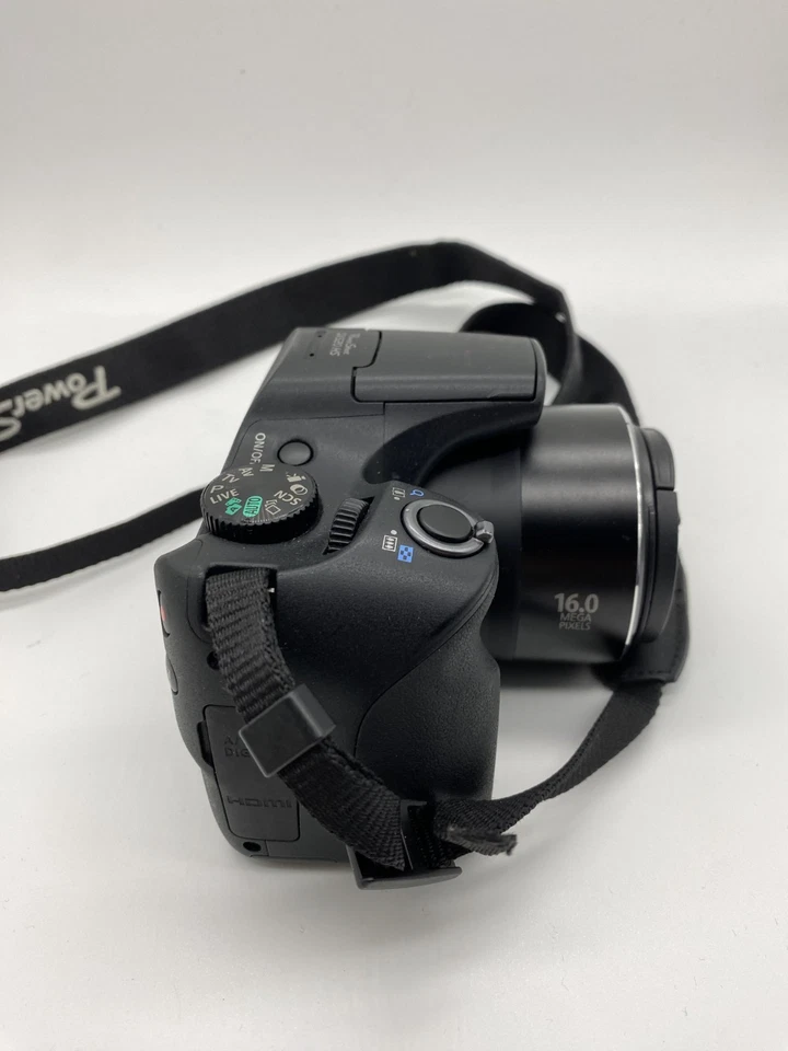 Cámara digital Canon PowerShot SX520 HS 16,0 MP - negra con cargador. Foto 4 de 4