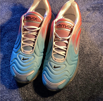 Nike Air Max 720 Men's Low Top Lace-Up Athletic Sneakers Blue Pink