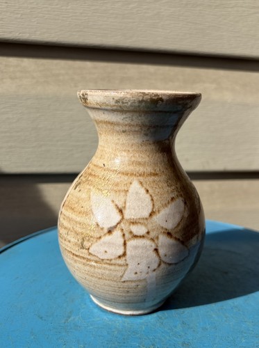 Vintage EM Smith Floral Gold Speckled Earth Tones Small Art Pottery Vase 5"