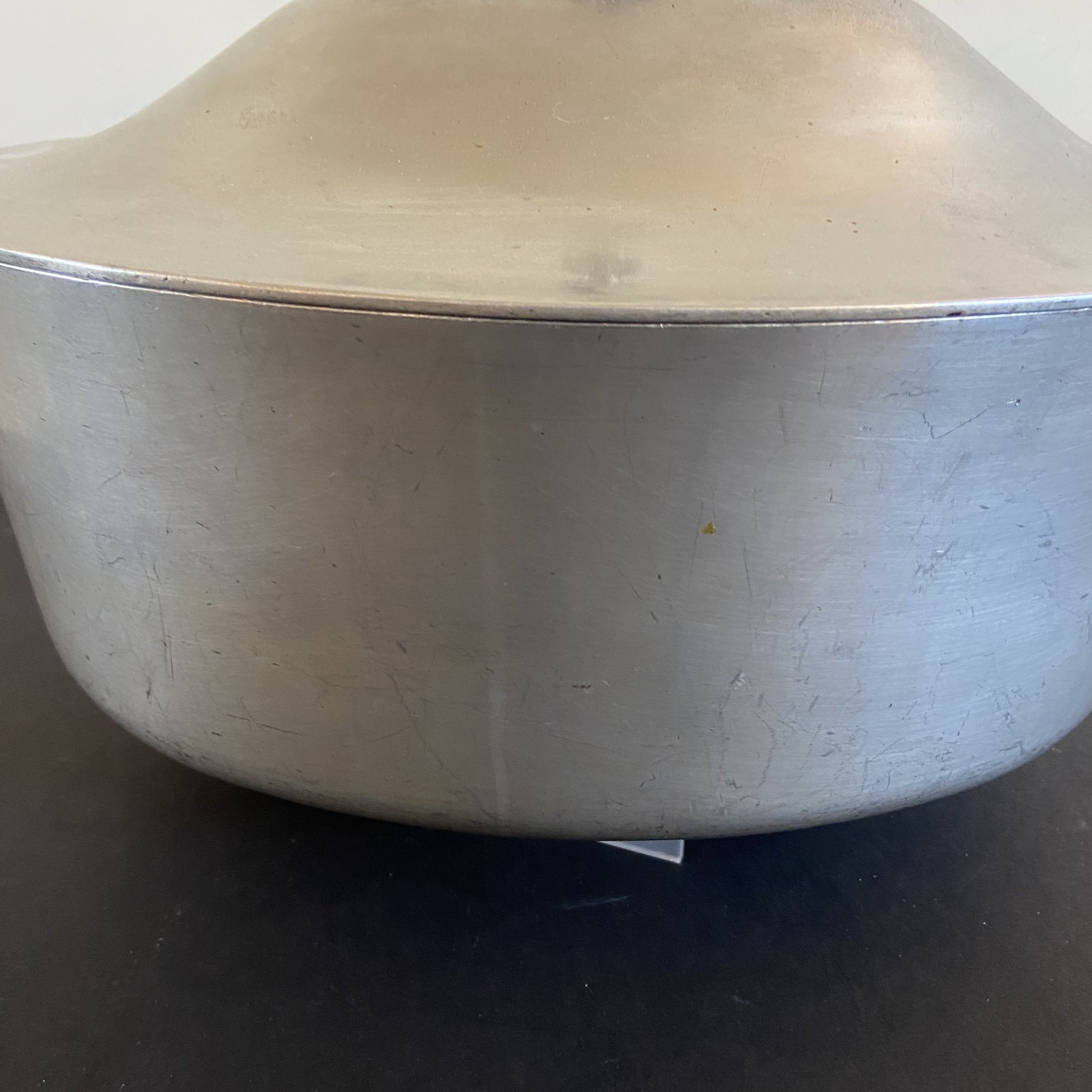 Vintage Heavy Aluminum Oval Dutch Oven Roaster with Lid 6 Quart Dutch Oven