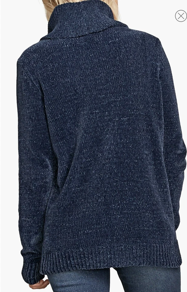 Volcom Cozy On Over Chenille Turtleneck Sweater Size Medium - Image 3 of 4