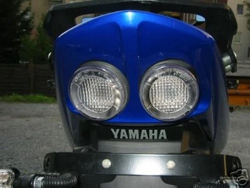 LED Feu Arrière Blanc Yamaha FZS 1000 Fazer YZF R1 RN04 Transparent Queue - Photo 1/1