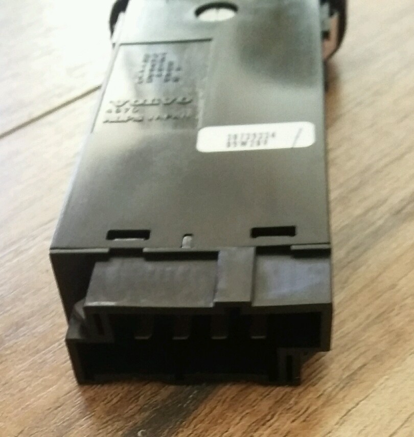30739334 Volvo Emergency Flasher Switch eBay