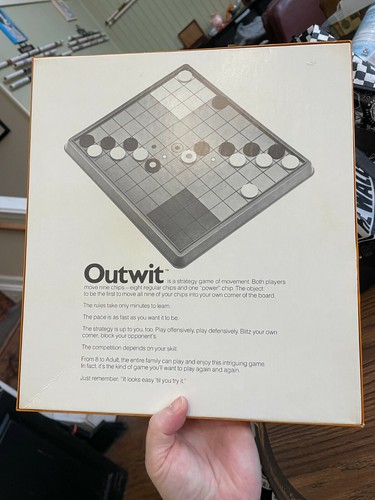 Outwit Board Game Complete Vintage 1978 Parker Brothers - Picture 2 of 4
