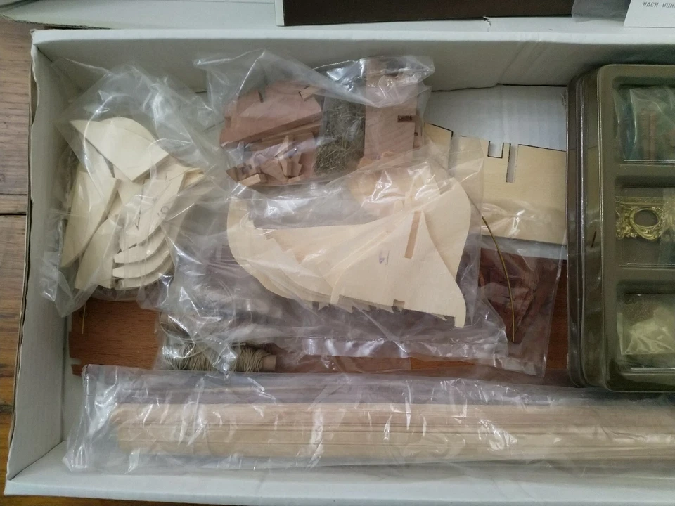 kit nave in legno da costruire Mamoli Marseille scala 1:64 - Immagine 4 di 4