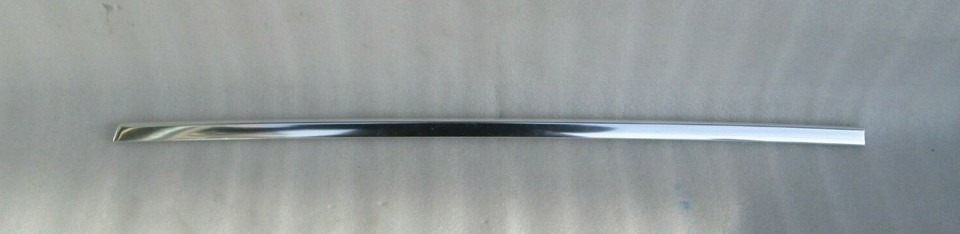 2018 2019 Volvo XC60 Genuine Trim Chrome Molding 32211400 OEM | eBay