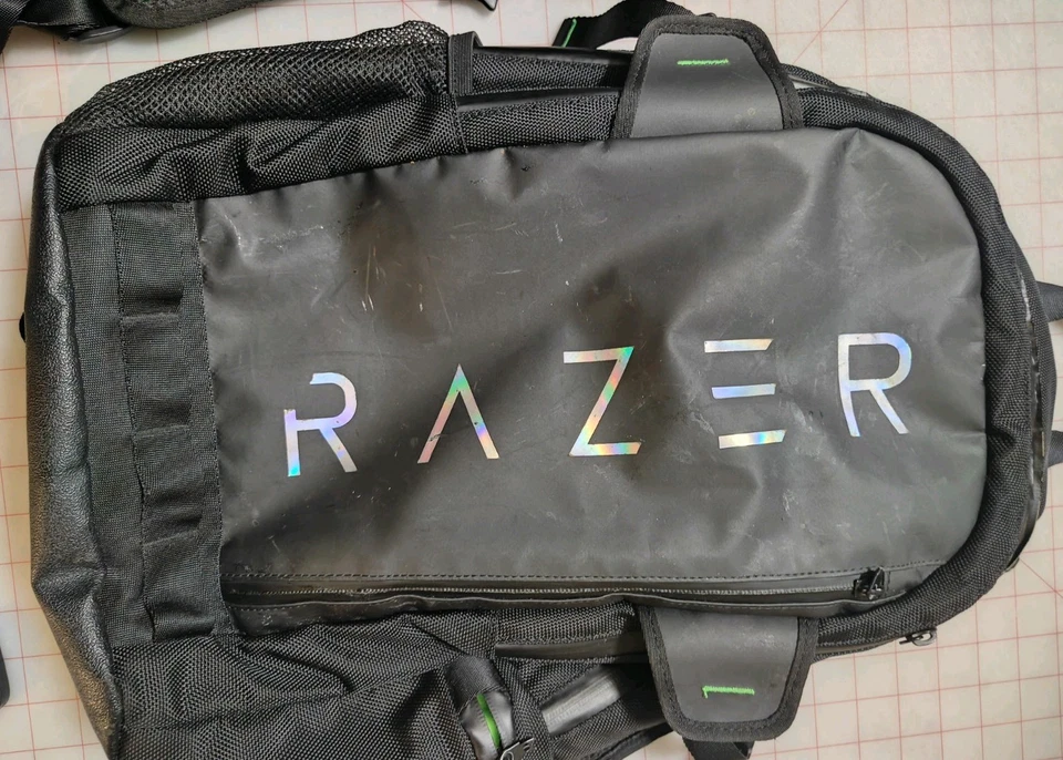 Mochila Razer Rogue v3 16"and Razer Rogue v3 14" para laptop para jogos - Imagem 4 de 4