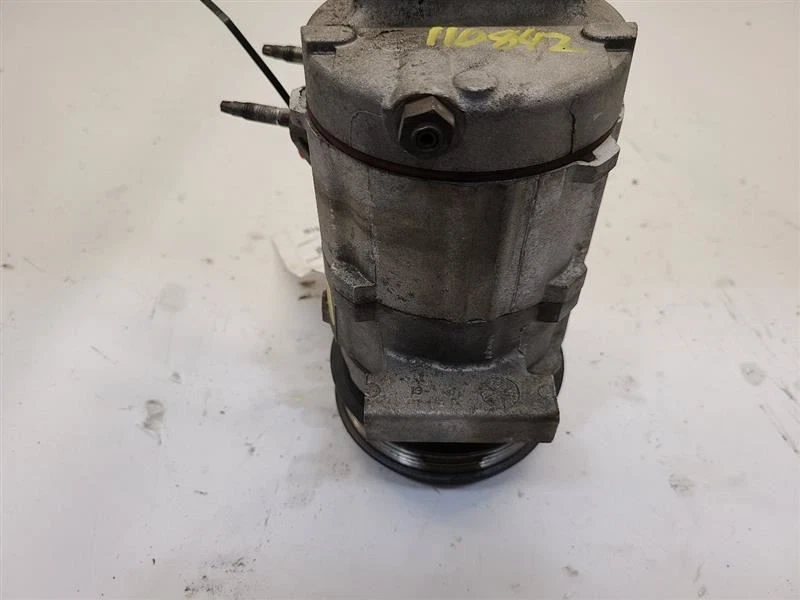 2008-12 FORD TAURUS 3.5L AC Compressor   - Image 3 of 4