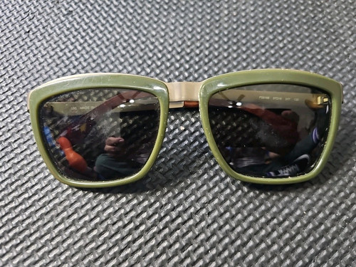 Fendi FS5188 57 18 317 135 Unisex Green Gunmetal Square Frame Sunglasses Italy - Picture 1 of 14