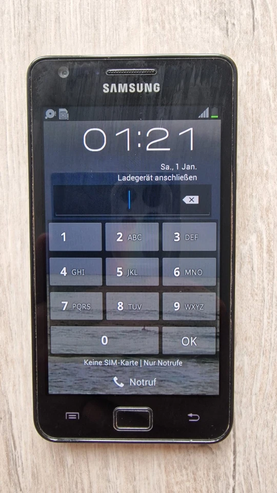 Samsung  Galaxy S II GT-I9100 - 16GB - Noble  Black S2, Foto 2 von 5