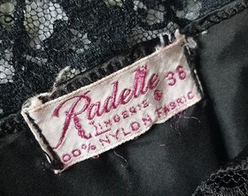 Vintage Super Shiny Black RADELLE Full Slip 36  Good
