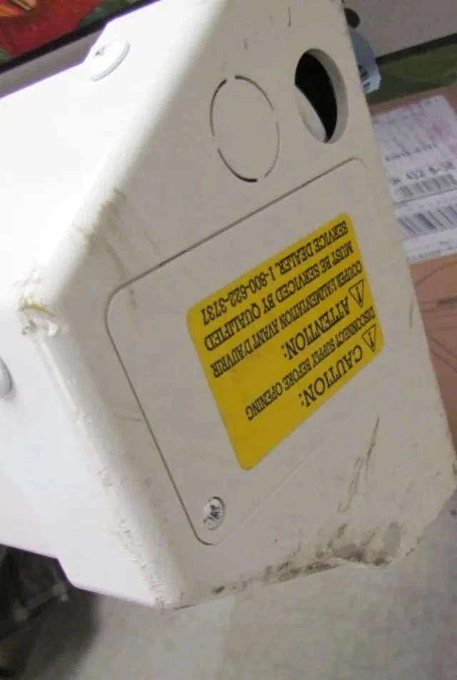 Used-DA-Lite Cosmopolitan 133-inch Diagonal Electric Folding Image Projection - Image 2 of 3