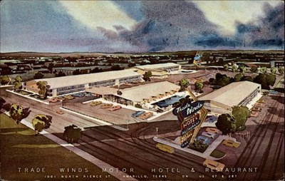 Texas Amarillo Trade Winds Motor Hotel and restaurant ~ postcard sku815