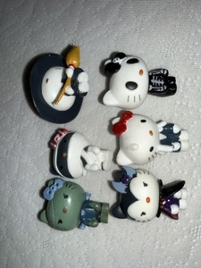 Hello kitty mini figures