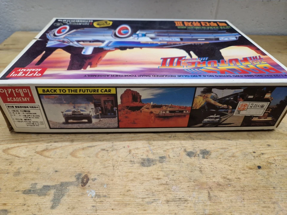 Mini 4wd Delorean Ritorno Al Futuro motorizzata Back To The Future 1:32 - Immagine 3 di 4