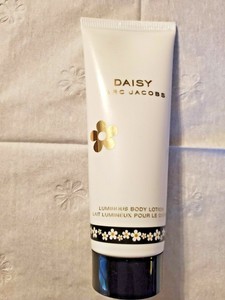 daisy marc jacobs lotion