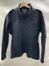 Small ARCTERYX LEAF Flying Cross Justice Uniform Navy Blue Jacket