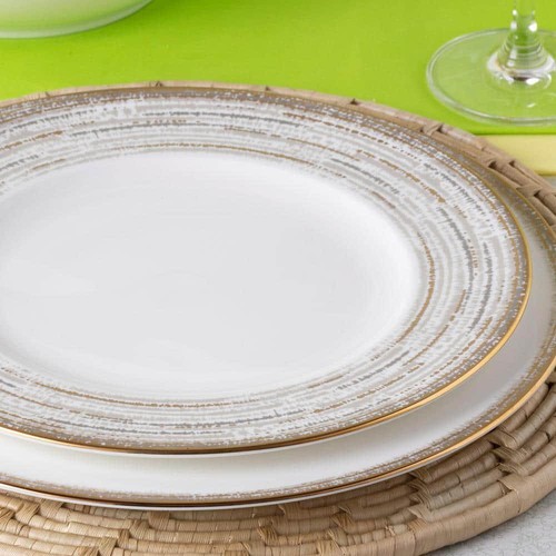 Noritake Accent Plates 9.75"W Bone China Dishwasher Safe in White (Set of 4) - Picture 5 of 7