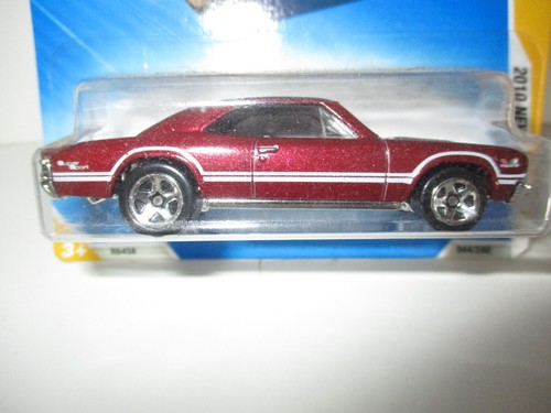 Hot Wheels 1967 Chevelle SS 396 Maßstab 1:64 2010 rot Druckgussauto *neu* - Bild 2 von 5