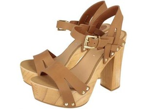 sandali con zeppa gioseppo