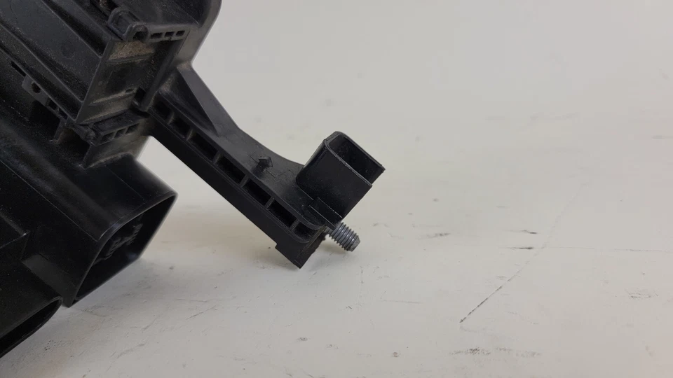 2012-2015 BMW F30 335Xi N55 Distributor External Ignition Base 929615301 OEM - Image 2 of 4