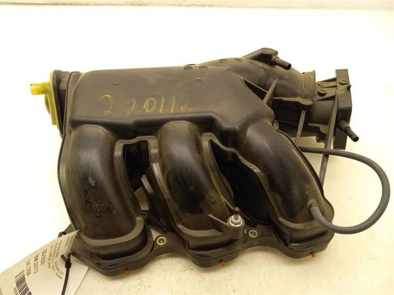 08-18 TOYOTA AVALON XLE 3.5L UPPER INTAKE MANIFOLD 2GRFE - Image 2 of 4
