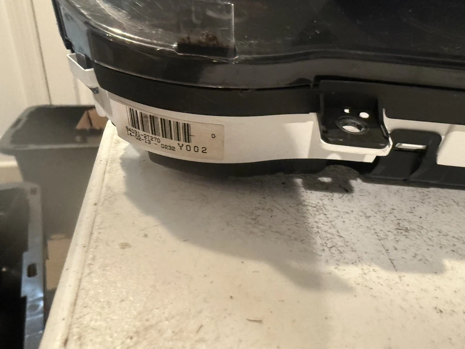 Cuadro de instrumentos velocímetro Kia Optima 2014 OEM 94031-2T270 millas 262.868 Foto 2 de 4