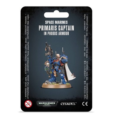Warhammer 40000 Captain in Phobos Armour