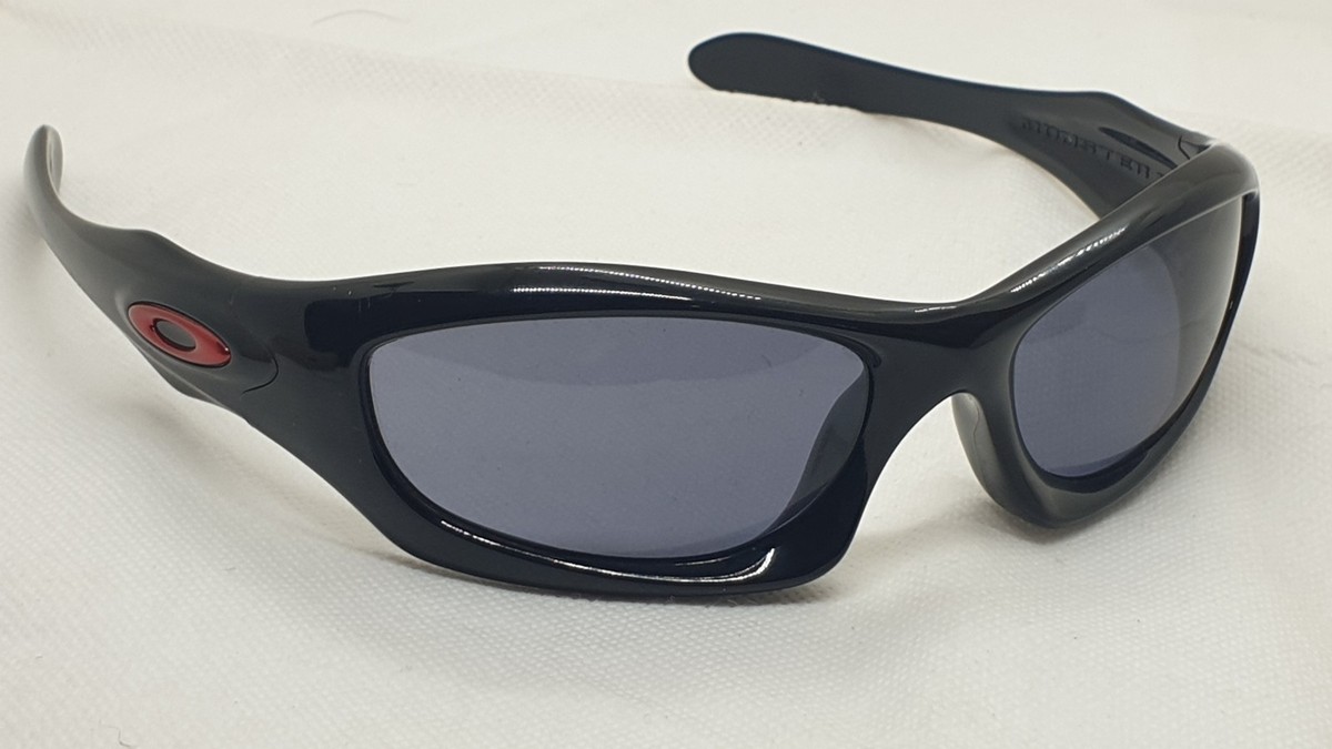 Oakley Monster Dog サングラス made in USA Oakley Monster Dog Black Frame with Red Logos. Made in USA | eBay