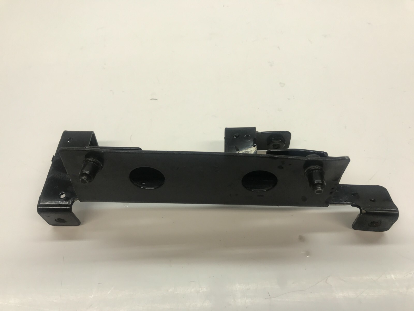 LAMBORGHINI AVENTADOR ENGINE OIL COOLER RETAINER BRACKET OEM 470115633A