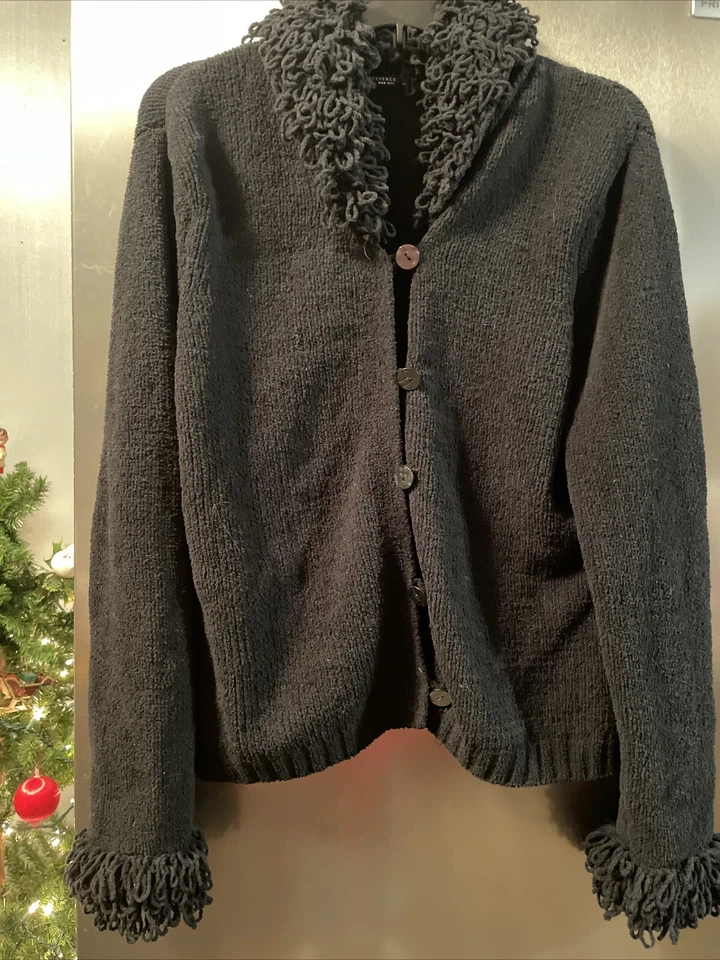 Punto de referencia grande para mujer suéter cárdigan polar hilo cuello y puño Foto 3 de 4