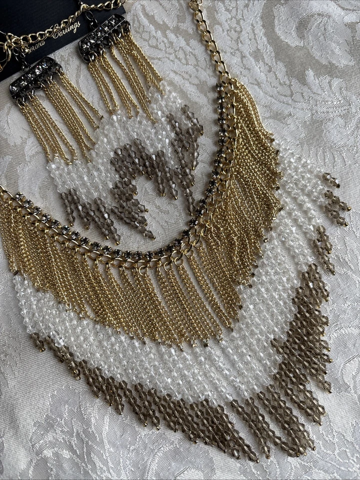 Pendientes Collar Park Lane Bali Blanco Gris Cuentas Borla Babero Tono Dorado Usados en Excelente Condición! Foto 2 de 4