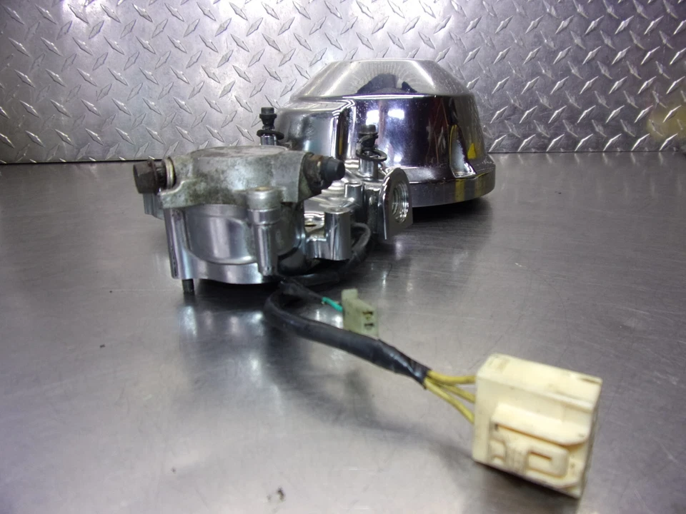 801 A HONDA VTX 1800 C 2004 OEM GENERADOR DE ESTATOR CUBIERTA MAGNÉTICA Foto 4 de 4