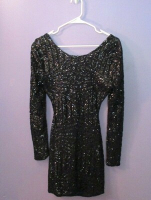 PIAO LIANG FUSHI DRESS - SIZE MEDIUM  **NEW WITH TAGS**