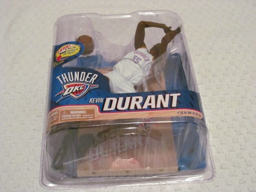 McFarlane NBA Series 20 Kevin Durant Chase Variant White #106/1000 Figure - Picture 3 of 8