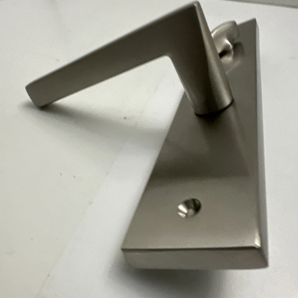 "Juego de palancas puerta izquierda Emtek 8442 moderno 2x10"" con llave con cilindro americano Milano" Foto 4 de 4