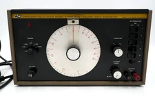 B&K E-310B Precision Audio Wave Generator - Parts / Not fully working