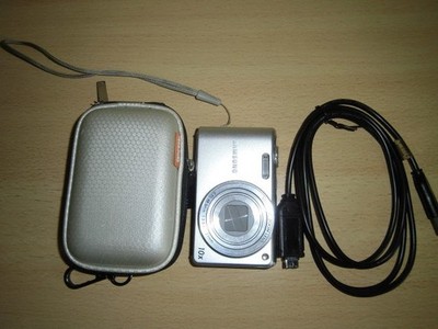 Samsung Digitalkamera Modell PL-210 - 14.2 MP - Top Zustand, Superzoom - SIlber