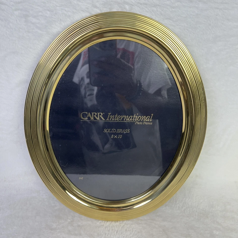 Carr International однотонная латунная овальная фоторамка 8x10 винтажный золотой декор - Изображение 2 из 4