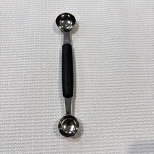 Vintage Melon Baller Black Handle Double Headed Ball Scoop Stainless Taiwan 7”