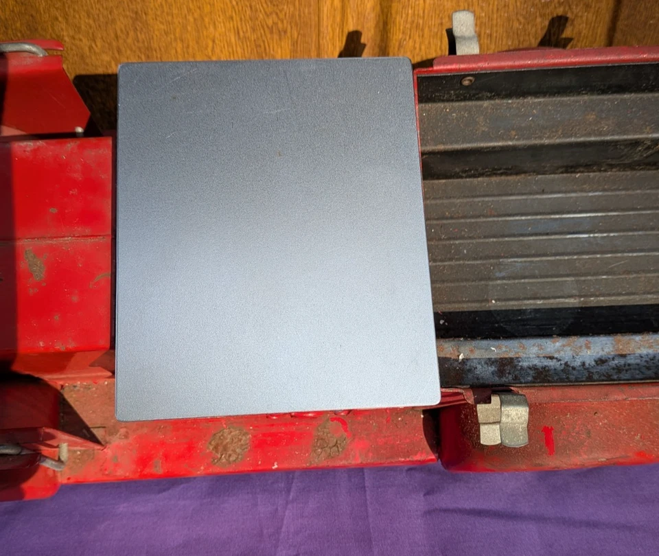 Модель игрушки Doepke насос пожарная машина нестандартная крышка бака для воды - Изображение 2 из 4