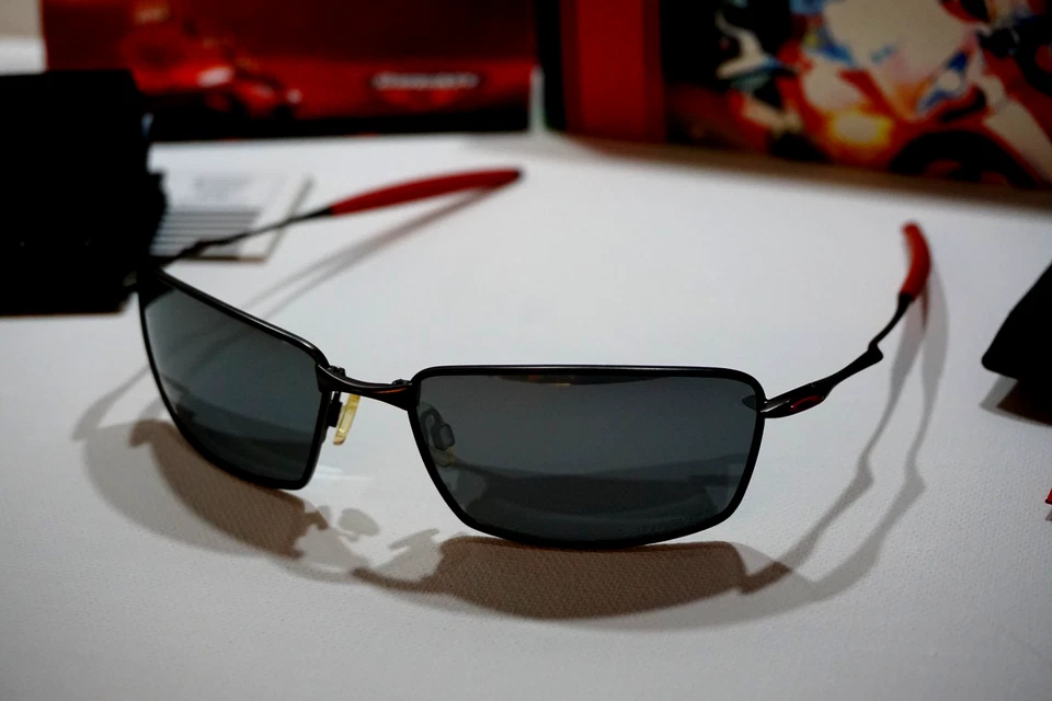 Oakley Ducati Square Whisker Titan Moto GP Signature Series Limited Edition - Bild 4 von 4