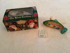 OLD WORLD CHRISTMAS OWC GLASS ORNAMENT RAINBOW TROUT FISH 4.5" w/OWC GIFT BOX