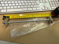 standard retaining radiator stay