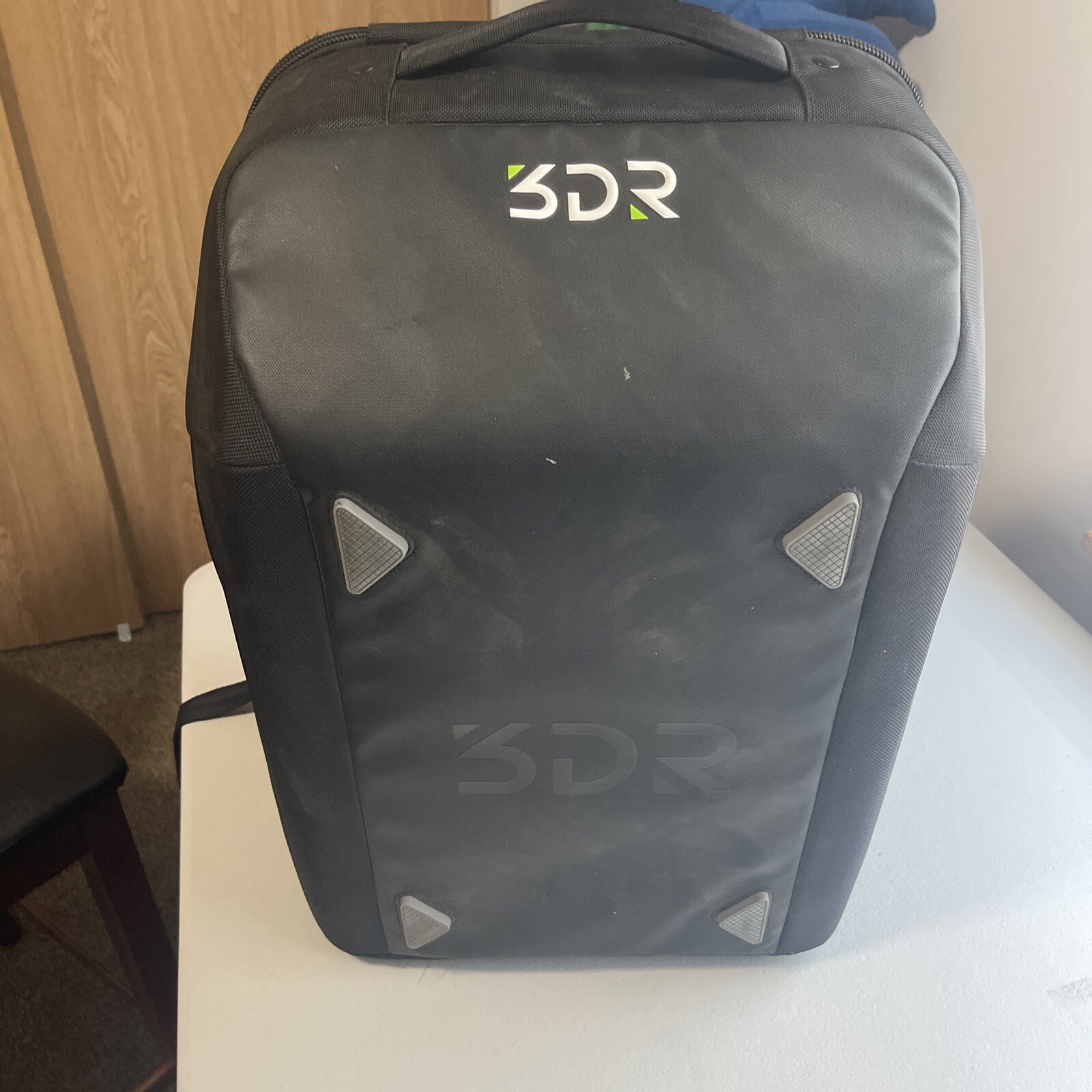 3DR Solo Quadcopter Drone w/ Accessories and Backpack Preowned