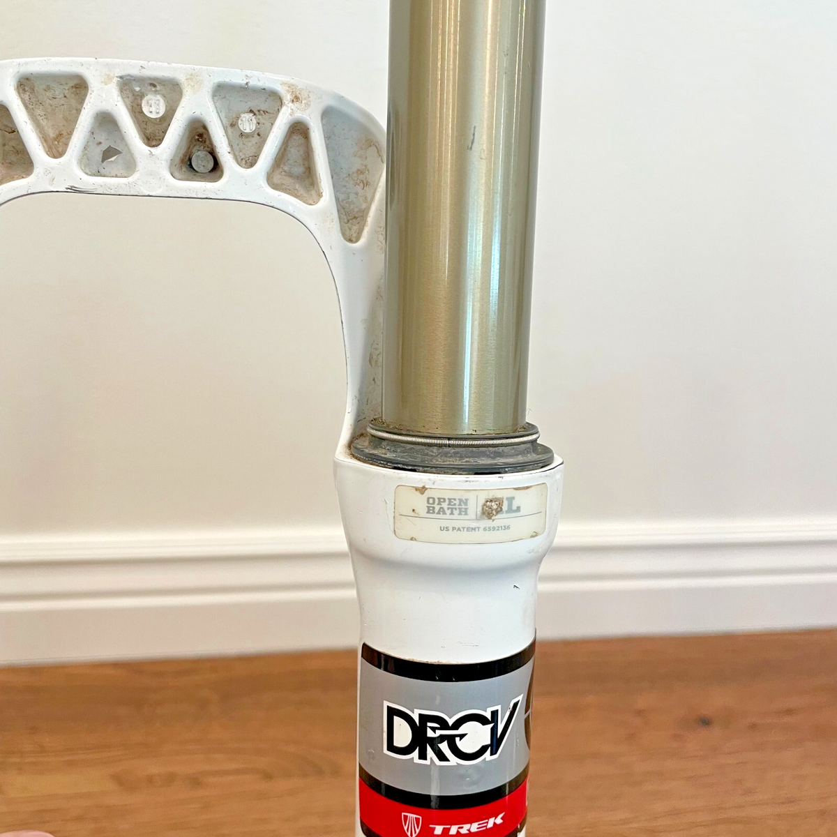 Fox F 32 Series RL 26 Inch Trek DRCV Fork 200mm Steerer Taper Disc