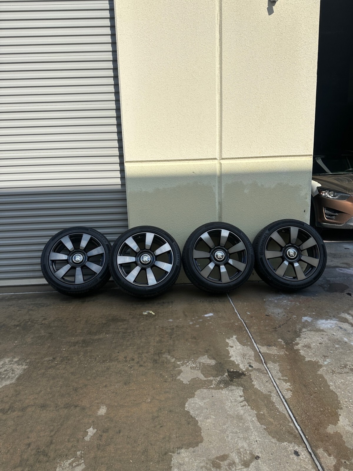 Genuine Rolls Royce Cullinan Wheels 7 Spoke With Continental Tires